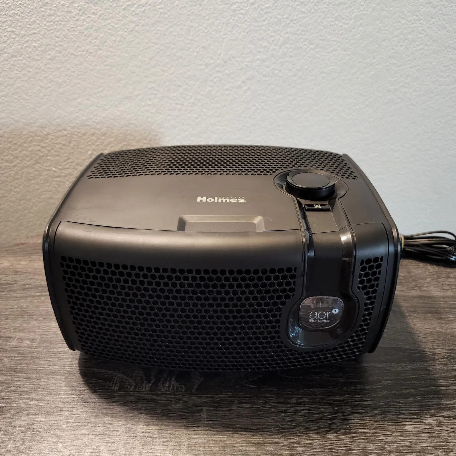4K UHD P2P WiFi Air Purifier  Security Camera