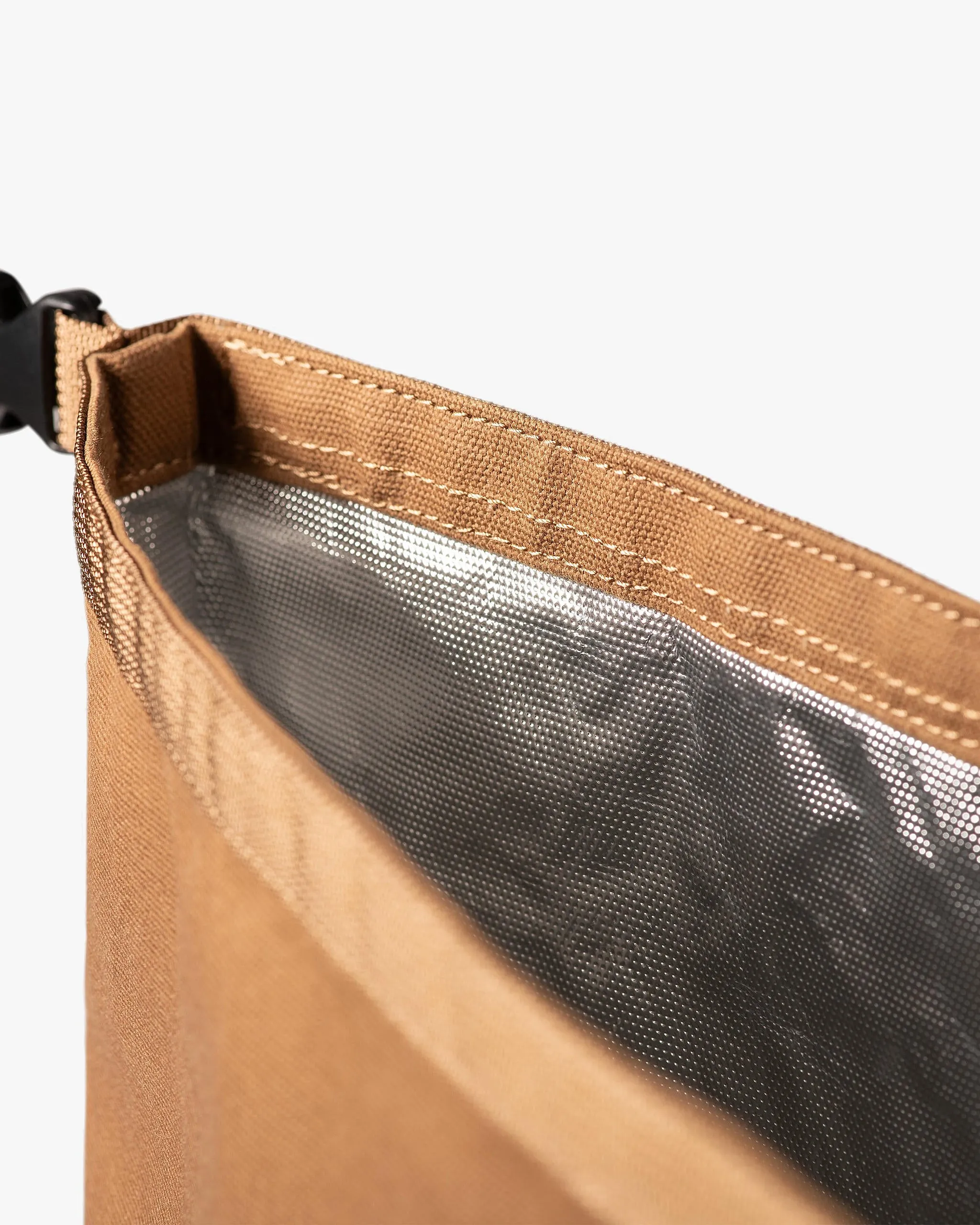 Carhartt WIP Roll-Up Insulated Bag - Hamilton Brown
