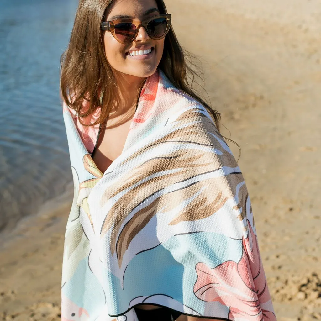 Sky Gazer Towel - Byron Flamingo