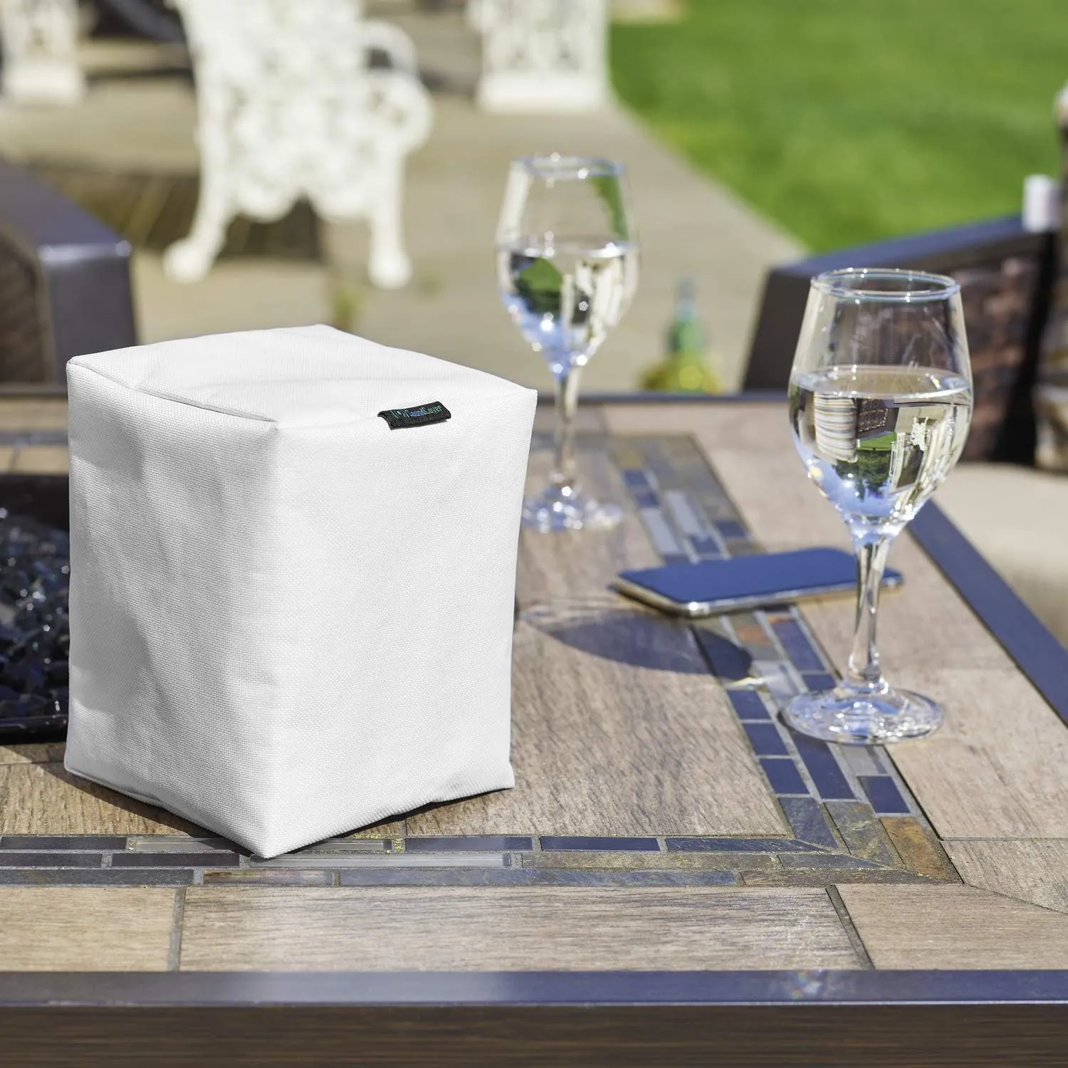 White Waterproof Heavy Duty Outdoor Sonos Speaker Cover - Dust, Water & UV Protection for Sonos Play:1, One & One SL Speakers - Fits Wall Mounted Speakers
